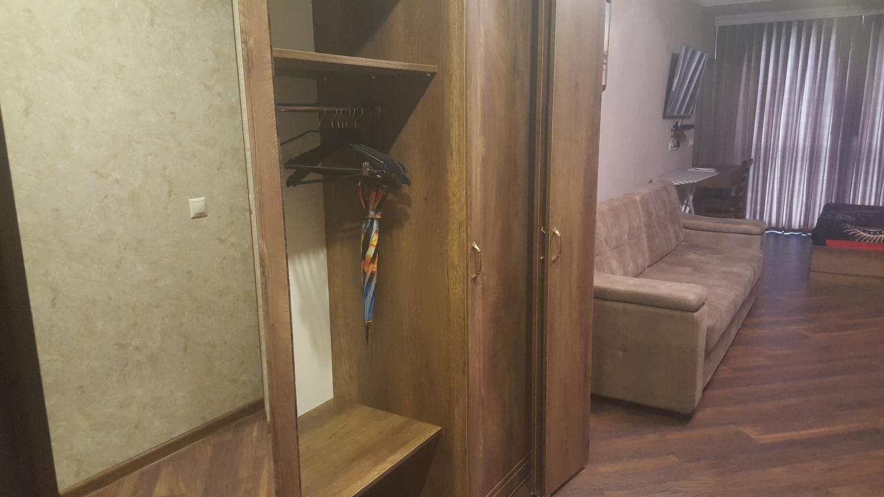 Mimino Apartment Deluxe First Line Batumi Ngoại thất bức ảnh