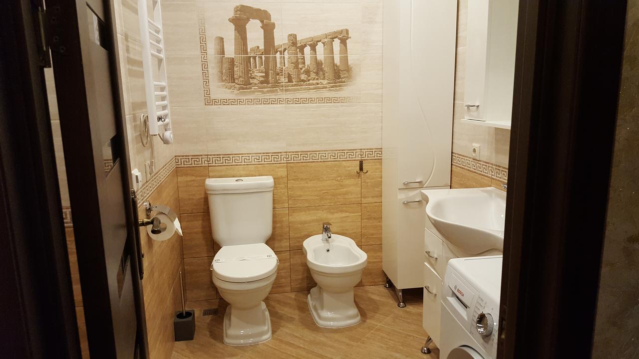 Mimino Apartment Deluxe First Line Batumi Ngoại thất bức ảnh