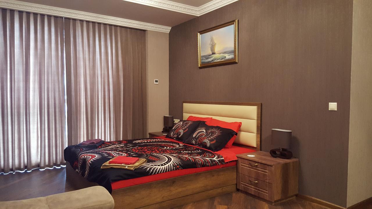 Mimino Apartment Deluxe First Line Batumi Ngoại thất bức ảnh