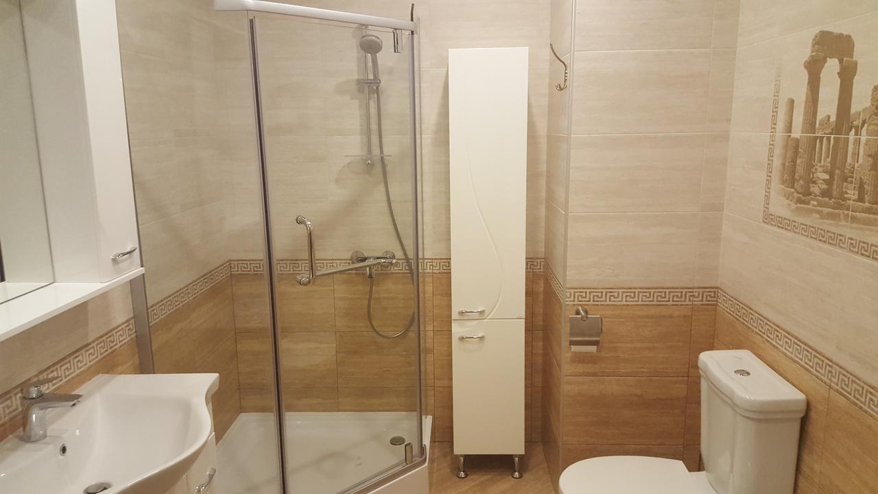 Mimino Apartment Deluxe First Line Batumi Ngoại thất bức ảnh